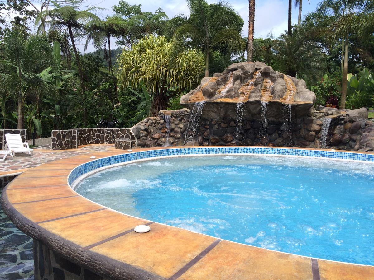 Mussaenda, Arenal Hotel La Fortuna Bagian luar foto